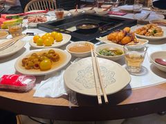 -老牌坊云南鱼豆花火锅(哈西万达店)
