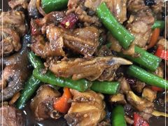-八两八金·莱芜特色炒鸡(市南漳浦路店)