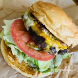 和牛芝士汉堡🍔，我觉得一般般呢