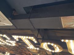 -云晓光头烧烤吧(德平路店)