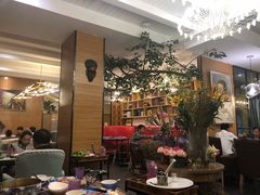 -樾餐厅泰式海鲜火锅(民歌湖店)