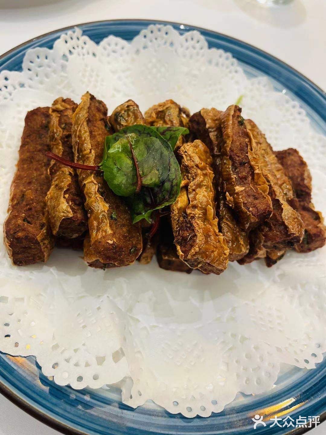 人生最幸福的事就是莫过于懂你的食客和朋友一起过来紫光园有名气味道