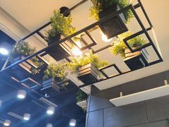 -愉肴麻辣香锅(中山路店)
