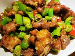 小米椒爱上小公鸡-金牌外婆家(苏州中心店)