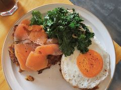 自制椰子冰咖啡-Egg•Allday Brunch(襄阳北路店)