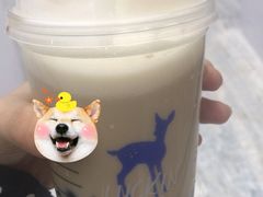 -瑞幸咖啡(华东理工大学商学院店)