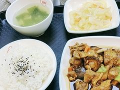 -回味鸭血粉丝汤(新城市广场店)