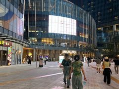 -交通银行前滩31演艺中心