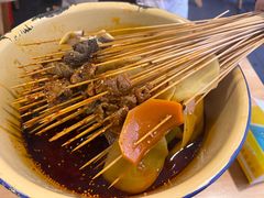 -拈签一笑黄牛肉辣卤串串