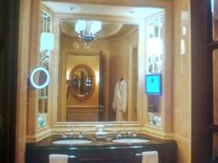 -广州富力丽思卡尔顿酒店