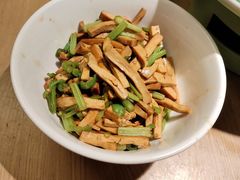 -费大厨辣椒炒肉(新城吾悦广场店)