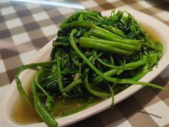 -新大咀港式茶餐厅(宝山万达店)