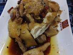 酱油鸡-瑞丰园庭院餐厅·白族传统家常菜