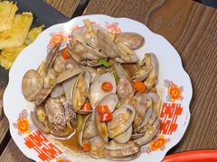 -人间半杯·小酒馆创意菜(三里屯店)