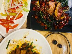 -隔壁老王·家常云南菜(花巷店)