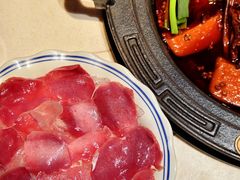 -爱你您·自家鱼塘·活水喷泉鱼火锅(八里店)