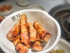 五花肉-本家韩国烤肉(青岛万象城店)