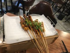 -陈员外正宗夹江烧烤(广福路店)