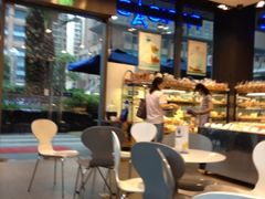 -巴黎贝甜(大宁国际商业广场店)