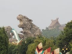 -七彩云南欢乐世界