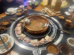 -阿山卓·野生菌火锅·纳西火塘烤肉