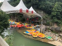 -虎啸峡漂流
