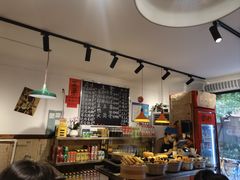 -柳州肥姨妈大骨螺蛳粉(双阳路店)