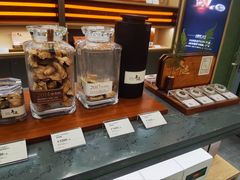 -小罐茶(济南恒隆广场店)