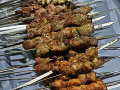 -小山羊功夫串·泰安烧烤·海鲜小炒老地摊店