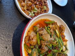 -万重锦·人文川菜馆(骡马市店)