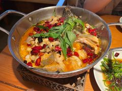 -菌自由丨野生菌火锅特色庭院餐厅(丽江古城店)