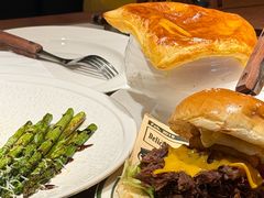 -J·one Bistro吉萬酒厨·牛排