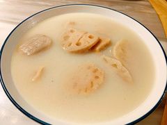 肉汤炖藕-滇铺子(欣都龙城店)