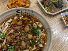 -初湘记湖南米粉(丁豪广场店)