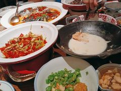 -老湘村·湖南土菜(天河维多利店)