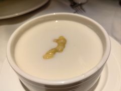 鸡茸粟米忌廉汤份-太平馆西餐厅(北京路店)