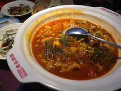 -魏铭鱼头捞饭(晋阳路店)