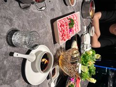 -德天肥牛海鲜火锅(城西银泰店)