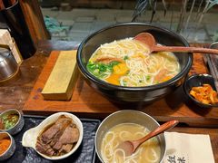 -银米·云南传统过桥米线(双廊黑金冠店)