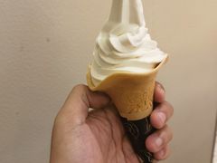 -肯德基(西影路店)