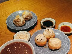 -鑫震源·苏式大虾生煎(山塘街店)