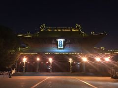 -绳金塔
