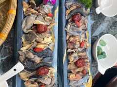 -慢丽江·云南野生菌土鸡锅(西山店)