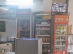 -莲湖山庄