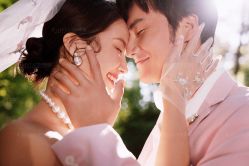 -雪中彩影婚纱摄影·微光艺术中心