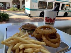 -The Habit Burger Grill 哈比特汉堡(爱琴海店)