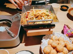 -川堂风·跷脚牛肉·乐山爆炒(宝山日月光店)