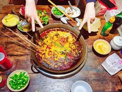 -四小区火锅·巷子里的重庆火锅(花照壁店)