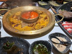 -哥老官重庆美蛙鱼头(松江地中海十八哥店)