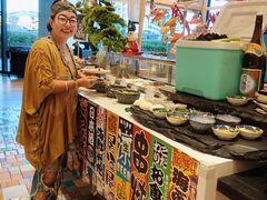 -松咖啡自助餐厅·松北香格里拉